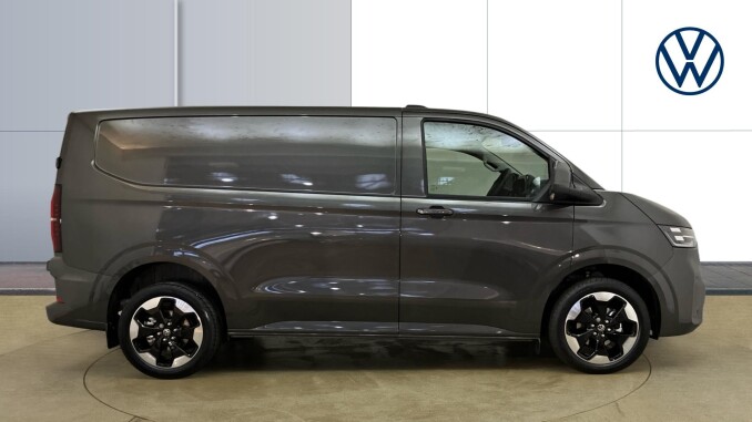Volkswagen Transporter T32 Swb Diesel 2.0 TDI 170 Commerce Pro Van Auto [5 Plus] - Image 4